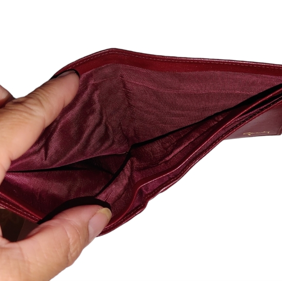 Vintage Givenchy Bordeaux Smooth Leather Bi-Fold Wallet - Picture 6 of 16